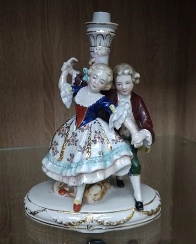 Лот: 12190861. Фото: 1. Статуэтка-настольная лампа. Фигурки, статуэтки