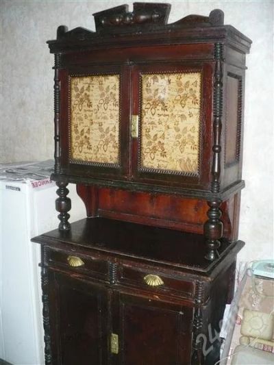 Лот: 702310. Фото: 1. старинный буфет. Мебель