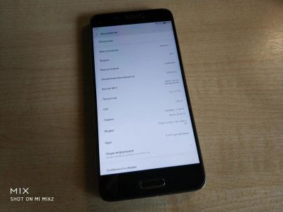 Лот: 11456379. Фото: 1. Xiaomi mi5 3/64 gb черный + 3... Смартфоны