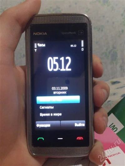Лот: 2260154. Фото: 1. NOKIA 5530 XpressMusic White/Blue. Кнопочные мобильные телефоны