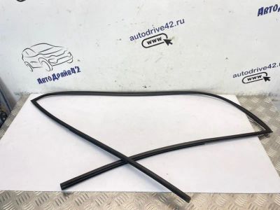 Лот: 25050684. Фото: 1. молдинг лобового стекла Chevrolet... Двигатель и элементы двигателя
