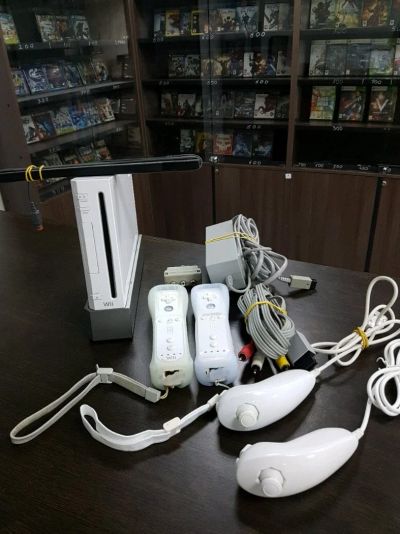 Лот: 15988997. Фото: 1. Nintendo Wii 32 GB Прошитая с... Консоли