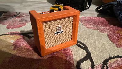 Лот: 18766508. Фото: 1. Комбик Orange Crush Mini. Гитарные эффекты и комбоусилители