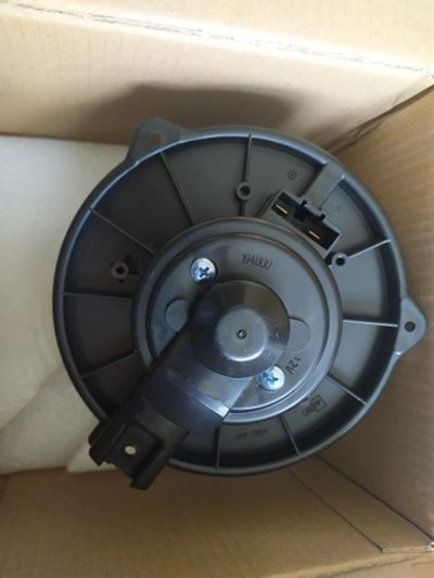 Лот: 18314244. Фото: 1. Вентилятор печки Toyota Land Cruiser... Электрооборудование