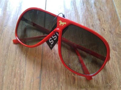 Лот: 1030775. Фото: 1. солнцезащитные очки pony aviator. Очки