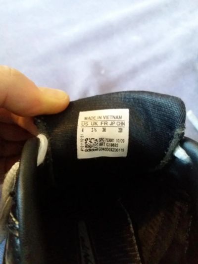 Лот: 9049473. Фото: 1. Бутсы adidas. Кеды, кроссовки