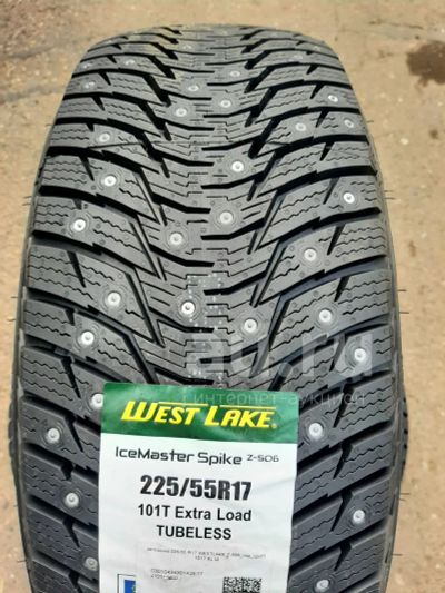 Лот: 23602551. Фото: 1. Зимняя резина 225/55 R-17 "Westlake... Шины