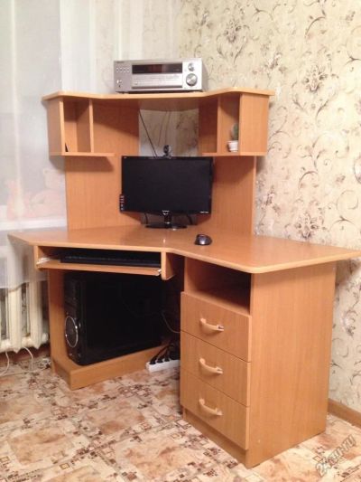 Лот: 5808961. Фото: 1. Компьютерный стол. Столы, стулья, обеденные группы