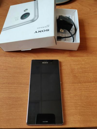 Лот: 11787492. Фото: 1. Sony z3 dual медный в хорошем... Смартфоны