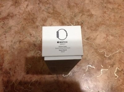 Лот: 12718445. Фото: 1. Apple Watch Series 3 42 mm. Смарт-часы, фитнес-браслеты, аксессуары