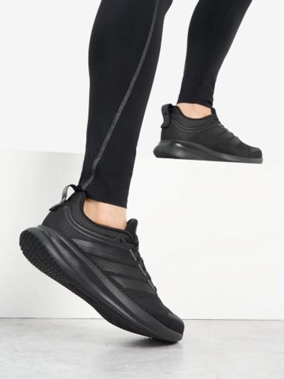 Лот: 25626651. Фото: 1. Кроссовки женские Adidas Runblaze... Другое (одежда, обувь, галантерея)