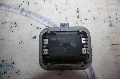 Лот: 21719907. Фото: 1. датчик дождя Ford Focus CB4. Электрооборудование