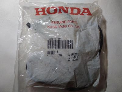 Лот: 11169589. Фото: 1. Прокладка клапанной крышки Honda... Двигатель и элементы двигателя