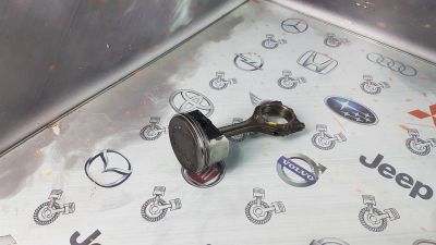 Лот: 23584937. Фото: 1. Шатун Mitsubishi Outlander 4B12... Двигатель и элементы двигателя