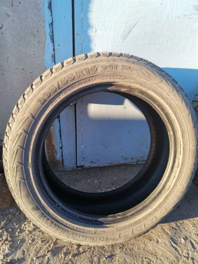 Лот: 16704232. Фото: 1. Nokian hakkapelitta 5. Шины