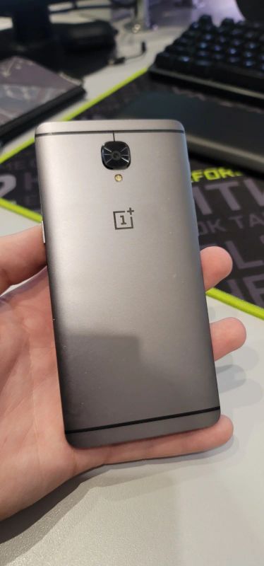 Лот: 17662444. Фото: 1. OnePlus 3T (не работает). Смартфоны