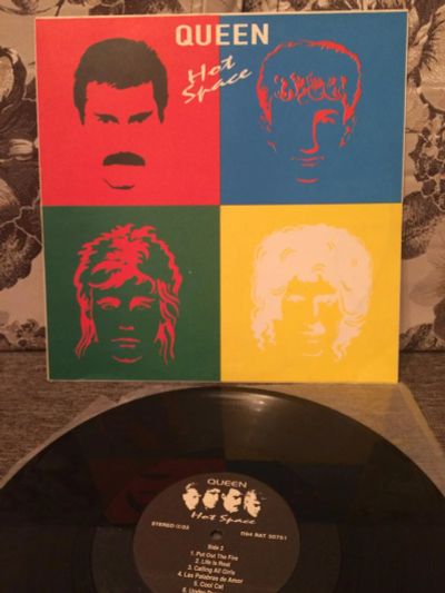 Лот: 11117926. Фото: 1. Queen. "Hot Space". LP, пластинка... Аудиозаписи