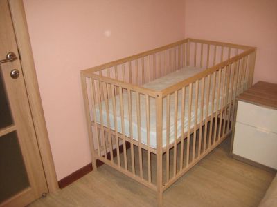 Лот: 5160138. Фото: 1. Детская кроватка Ikea + матрасик. Детские кровати и кроватки