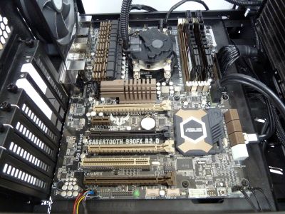 Лот: 21176793. Фото: 1. Asus Sabertooth 990FX R2.0. Материнские платы