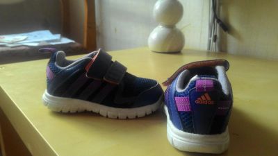 Лот: 7241486. Фото: 1. Кроссовки Adidas. Кеды, кроссовки