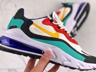 Лот: 14720015. Фото: 1. Nike Air Max 270 React. Кеды, кроссовки, слипоны