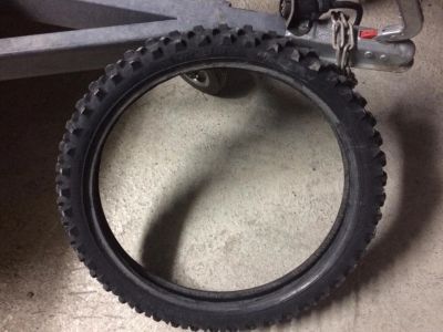 Лот: 14720876. Фото: 1. Покрышка michelin 90/90/21. Запчасти