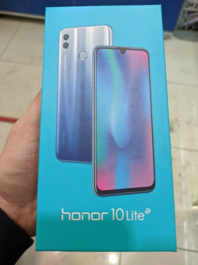 Лот: 16926323. Фото: 1. Смартфон Huawei Honor 10 Lite... Смартфоны