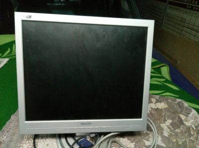 Лот: 9550314. Фото: 1. Монитор Philips 170S. ЖК-мониторы