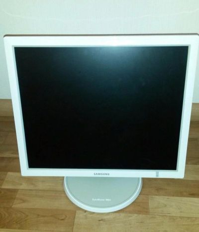 Лот: 9417515. Фото: 1. Монитор ЖК Samsung Syncmaster... ЖК-мониторы