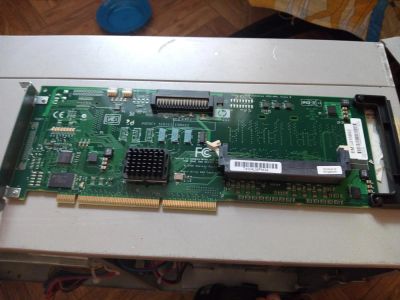 Лот: 6716113. Фото: 1. scsi raid контроллер. Платы расширения, контроллеры, доп. порты