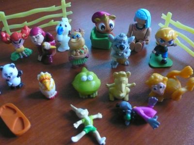 Лот: 3107334. Фото: 1. киндер игрушки 13шт. Другое (игрушки)
