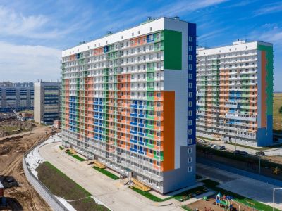 Лот: 20261052. Фото: 1. Продам 2-комн. кв. 79.87 кв.м... Квартиры, студии