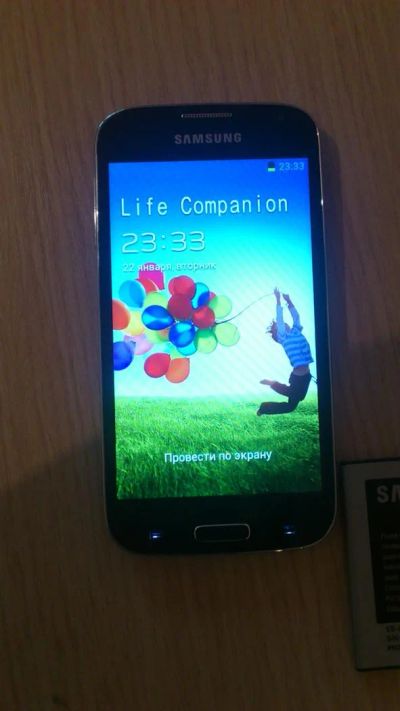 Лот: 3225633. Фото: 1. Samsung GalaXy S4. Смартфоны