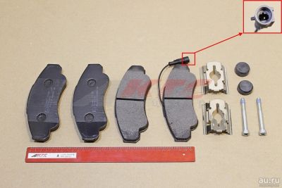 Лот: 13007715. Фото: 1. колодки переднего тормоза fiat... Тормозная система