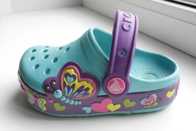 Лот: 11284346. Фото: 1. Crocs. Шлепанцы, сланцы