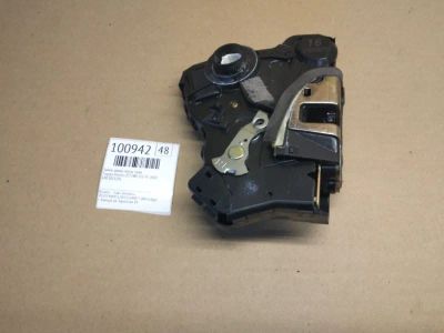 Лот: 21396096. Фото: 1. замок двери Toyota Premio ZZT240. Кузов