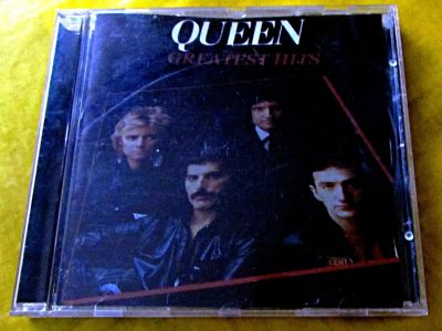 Лот: 19586616. Фото: 1. 2 CD Queen - Greatest Hits (Цена... Аудиозаписи