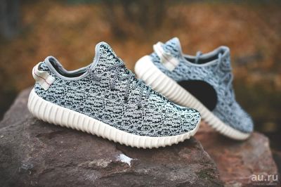Лот: 11146792. Фото: 1. Кроссовки Adidas Yeezy 350 Boost... Кеды, кроссовки, слипоны