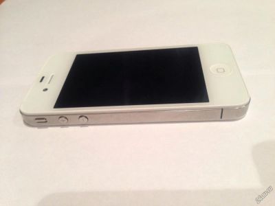Лот: 4057731. Фото: 1. iPhone 4 32Gb. Смартфоны
