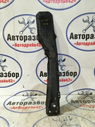 Лот: 21719343. Фото: 1. балка продольная под ДВС toyota... Двигатель и элементы двигателя
