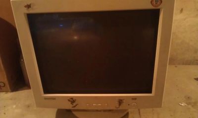 Лот: 3418250. Фото: 1. Samsung Samtron 76DF. ЭЛТ-мониторы