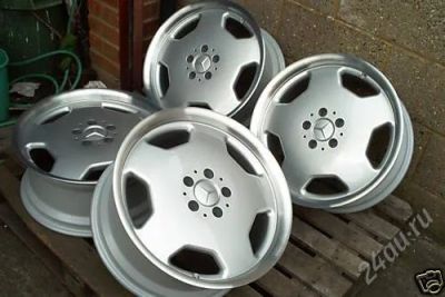 Лот: 2157896. Фото: 1. AMG R18 Mercedes. Шины на дисках