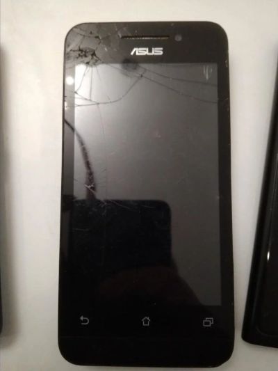 Лот: 11156089. Фото: 1. Смартфон ASUS Zenfone 4/A400CG... Смартфоны