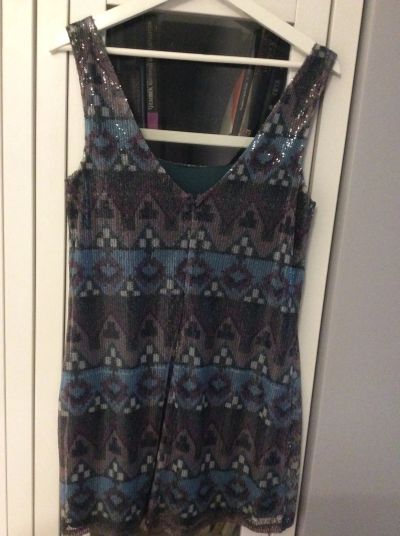 Лот: 15293501. Фото: 1. Платье короткое пайетки pull&bear. Платья