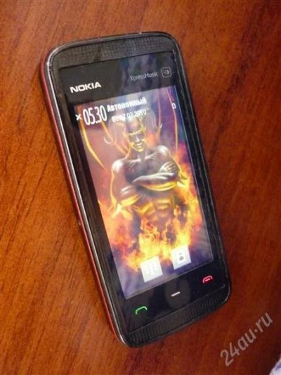 Лот: 1298766. Фото: 1. продается не спешно Nokia 5530. Кнопочные мобильные телефоны