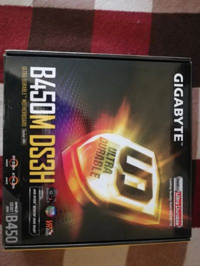Лот: 14667754. Фото: 1. Gigabyte B450M DS3H. Материнские платы