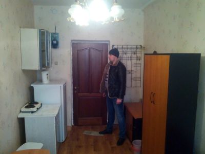 Лот: 5053230. Фото: 1. Сдам по отличной Цене Секционку... Квартиры, студии