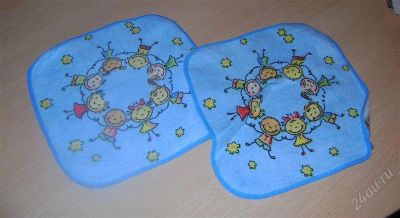 Лот: 2172485. Фото: 1. платочки новые 2шт. Другое (кормление и уход, гигиена)