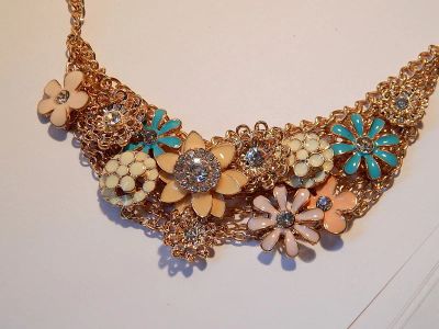 Лот: 5884119. Фото: 1. Колье бижутерия с цветами Jewelry... Колье