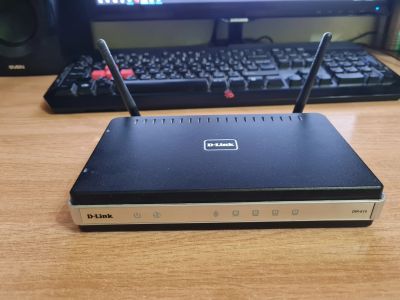 Лот: 17356681. Фото: 1. WiFi роутер D-Link dir-615. Маршрутизаторы (роутеры)